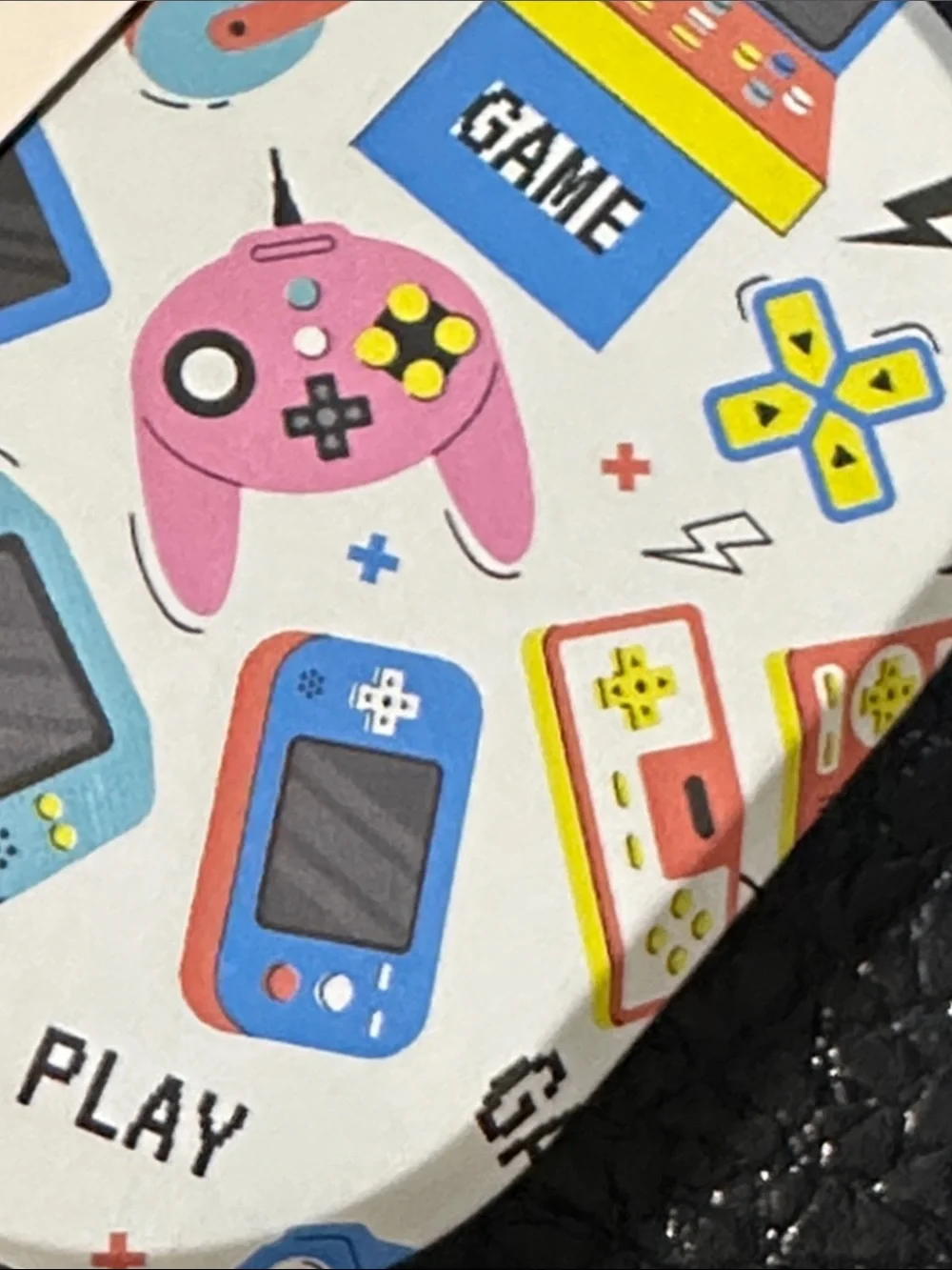 21 PC First Aid Kit Tin - Game Console Pattern, Multicolor